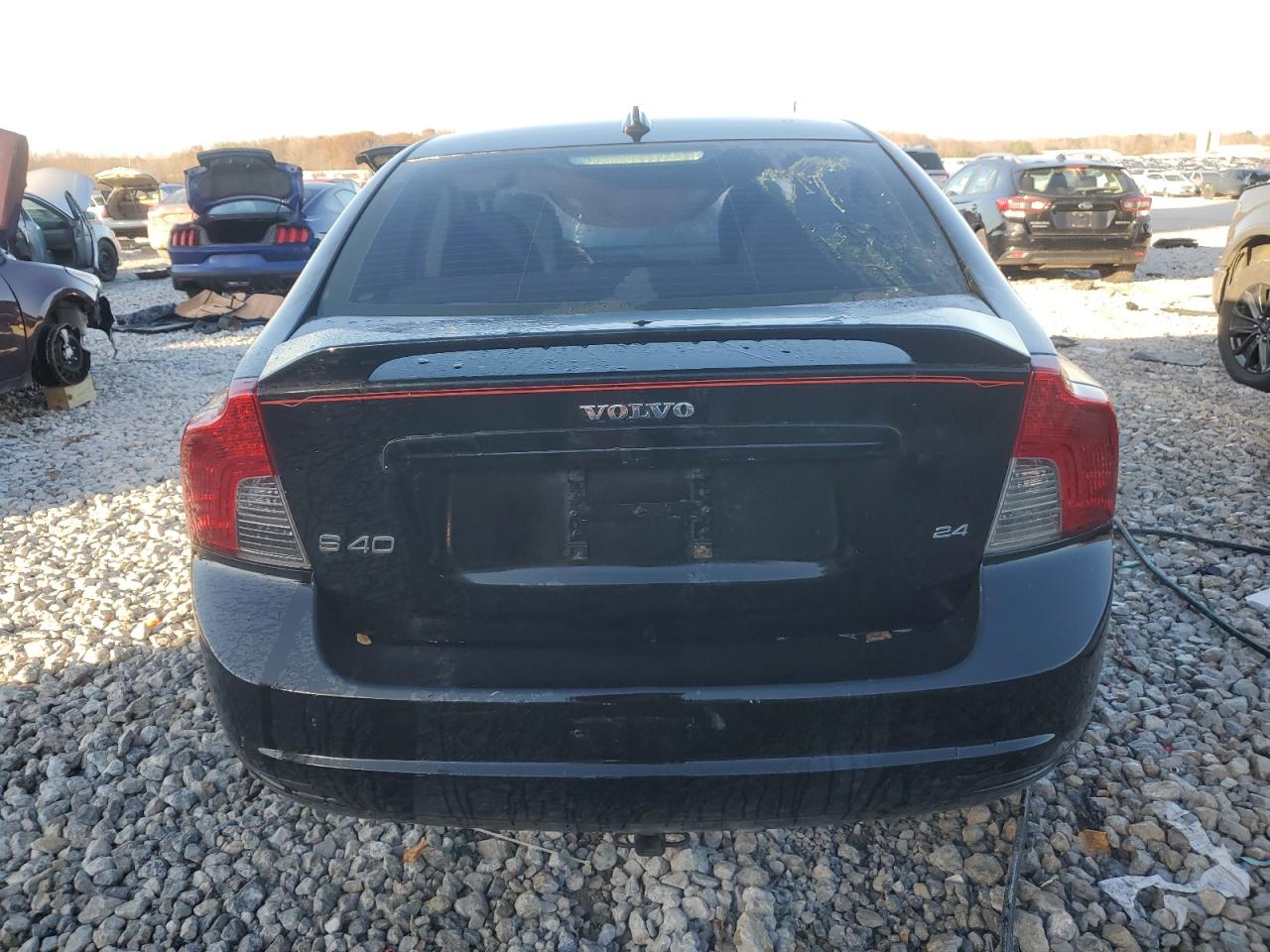 Volvo S40 2.4i Image 3