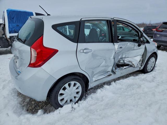 Nissan Versa S Image 6