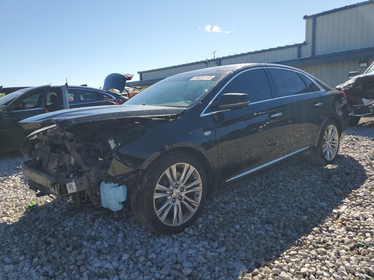 Cadillac XTS Luxury Image 1