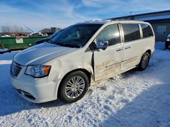  Salvage Chrysler Minivan