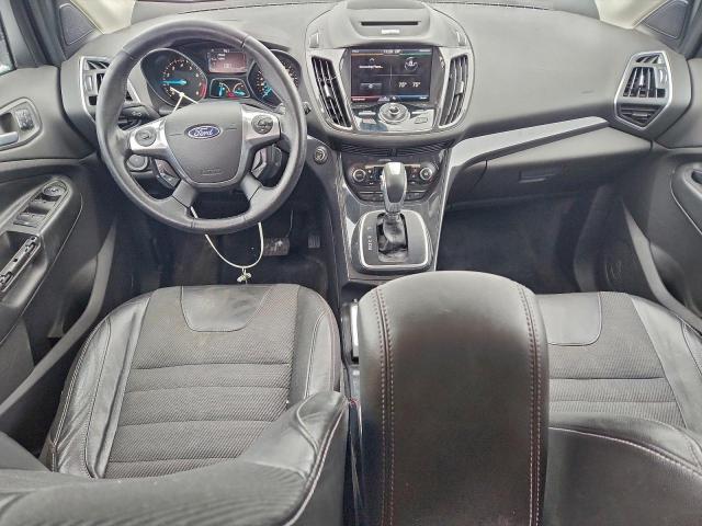 Ford Escape Titanium Image 3