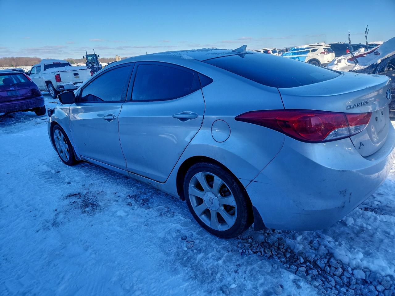 Hyundai ELANTRA Gls Image 2