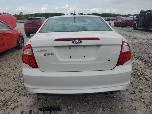 Ford Fusion S Image 6