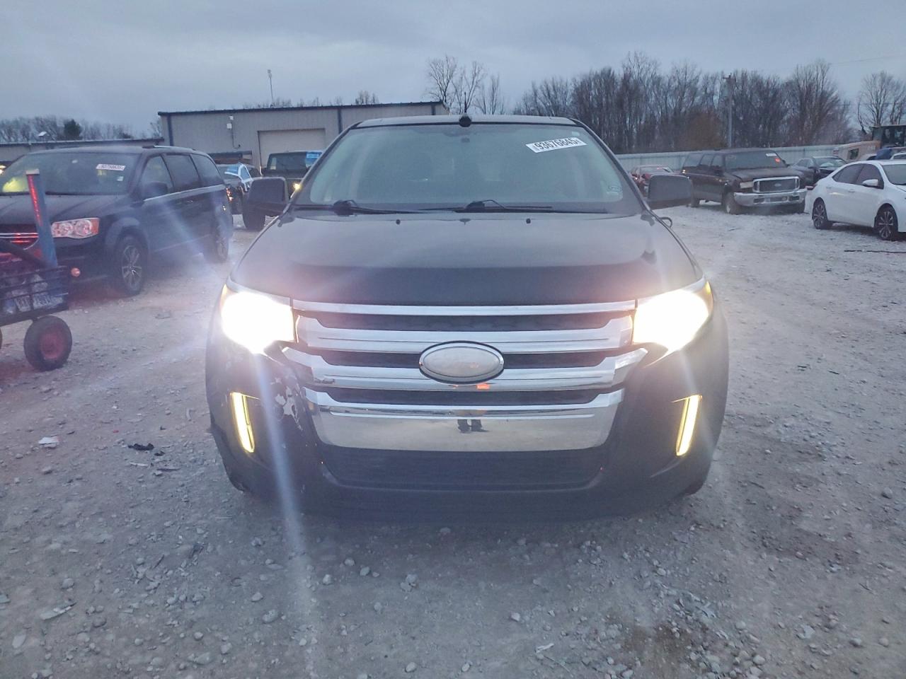 Ford Edge Limited Image 3