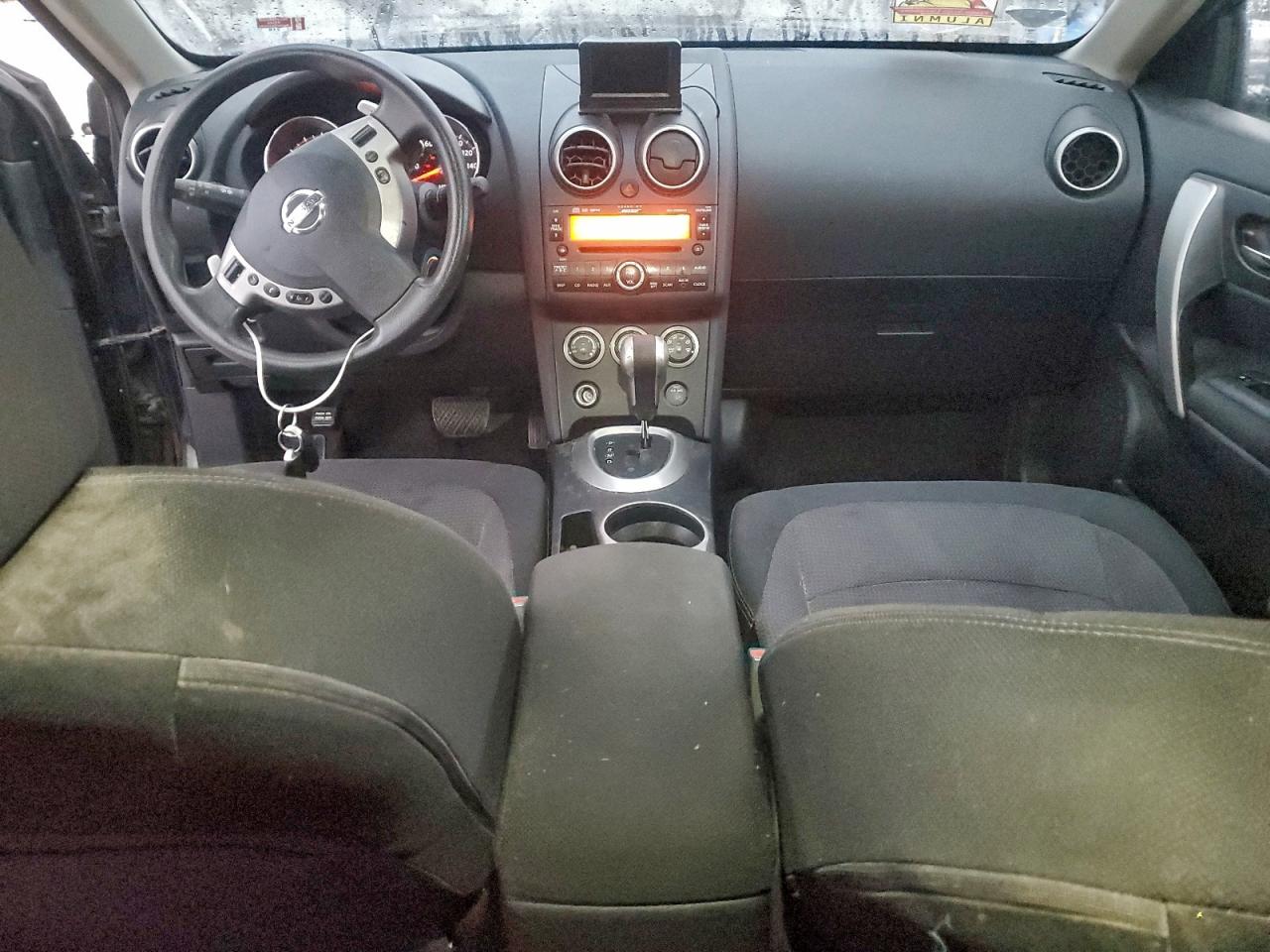 Nissan Rogue S Image 8