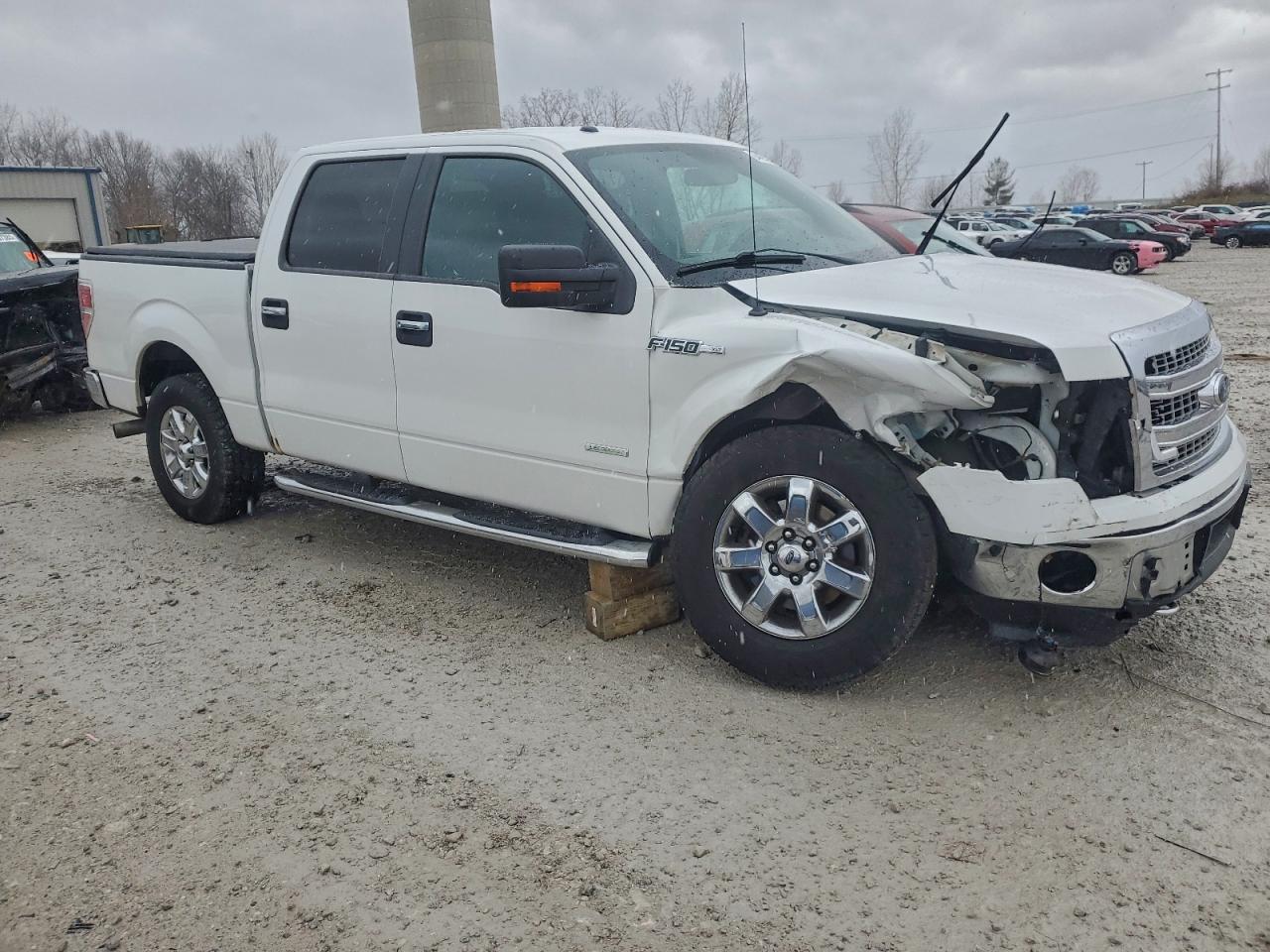 Ford F-150 Supercrew Image 7