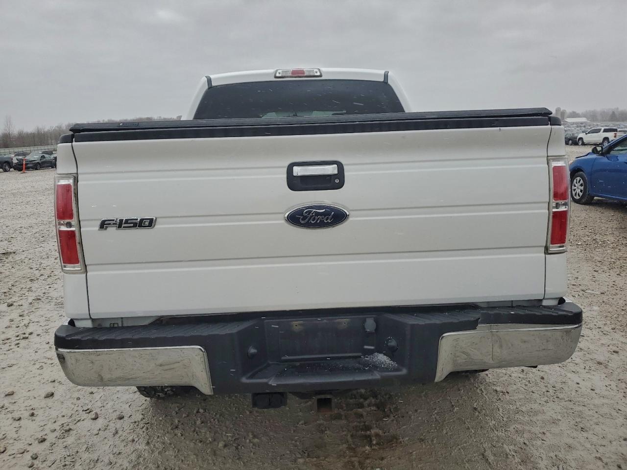 Ford F-150 Supercrew Image 8