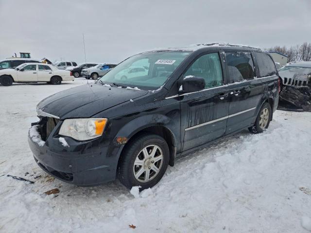  Salvage Chrysler Minivan