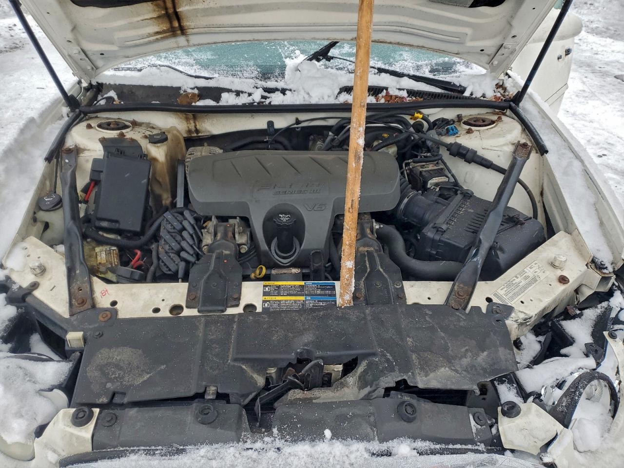 Buick LaCrosse Cxl Image 6