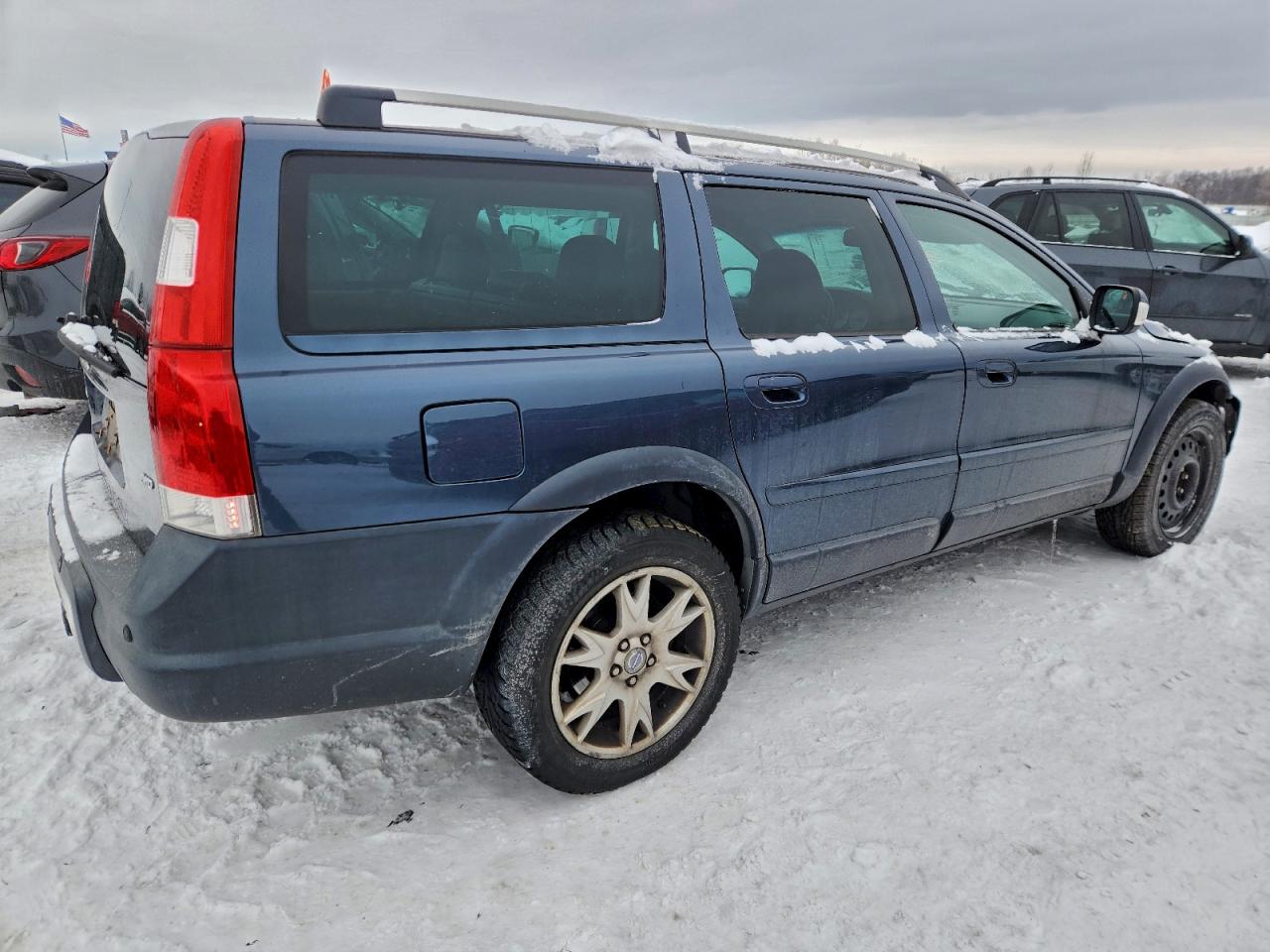 Volvo XC70 Image 10