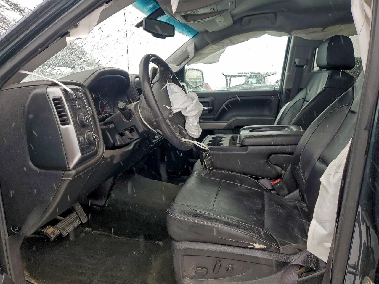 Chevrolet Silverado K1500 Ltz Image 9