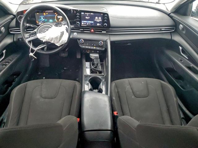 Hyundai ELANTRA Sel Image 7