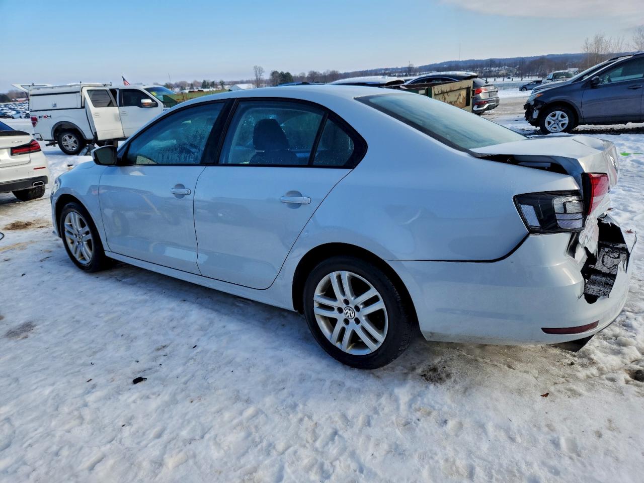 Volkswagen Jetta S Image 4
