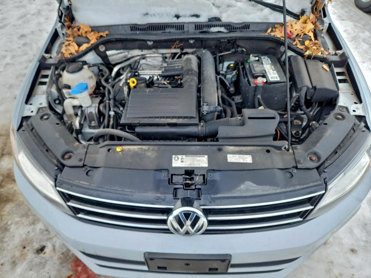 Volkswagen Jetta S Image 12