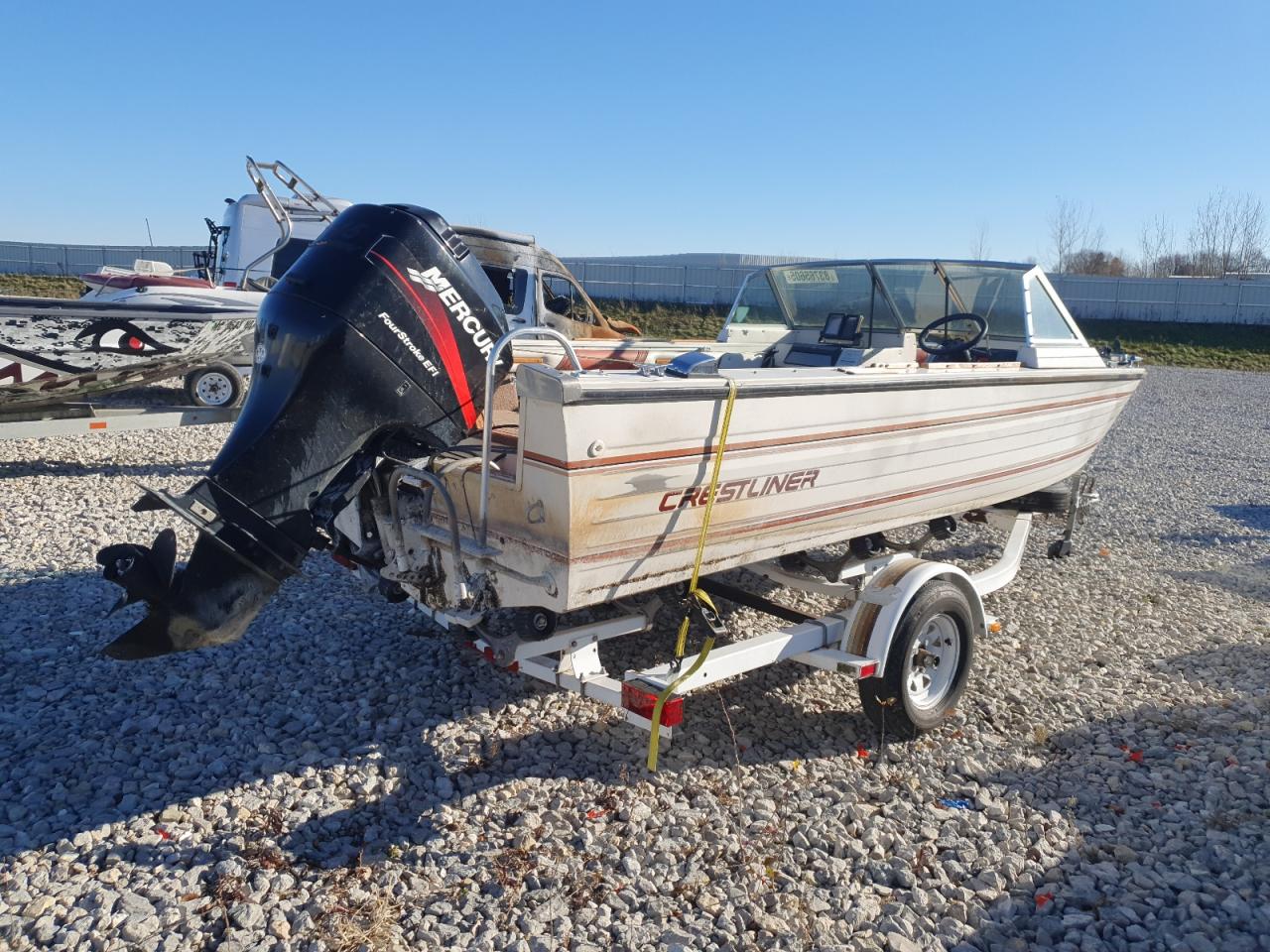 Crestliner Boat Image 7