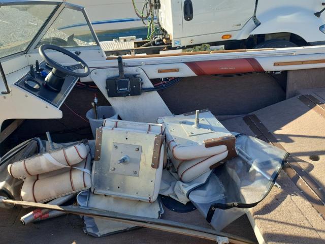 Crestliner Boat Image 5