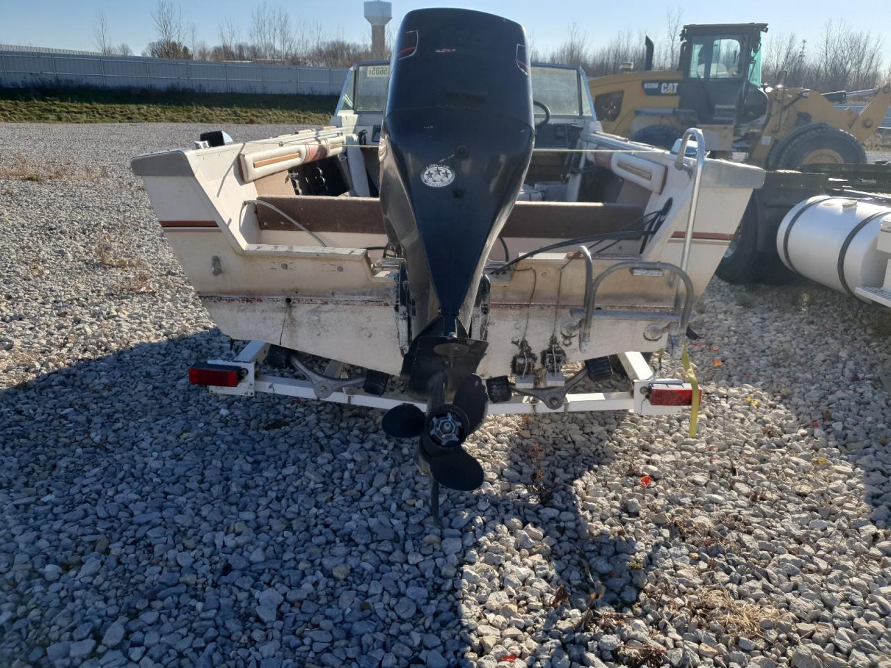 Crestliner Boat Image 9