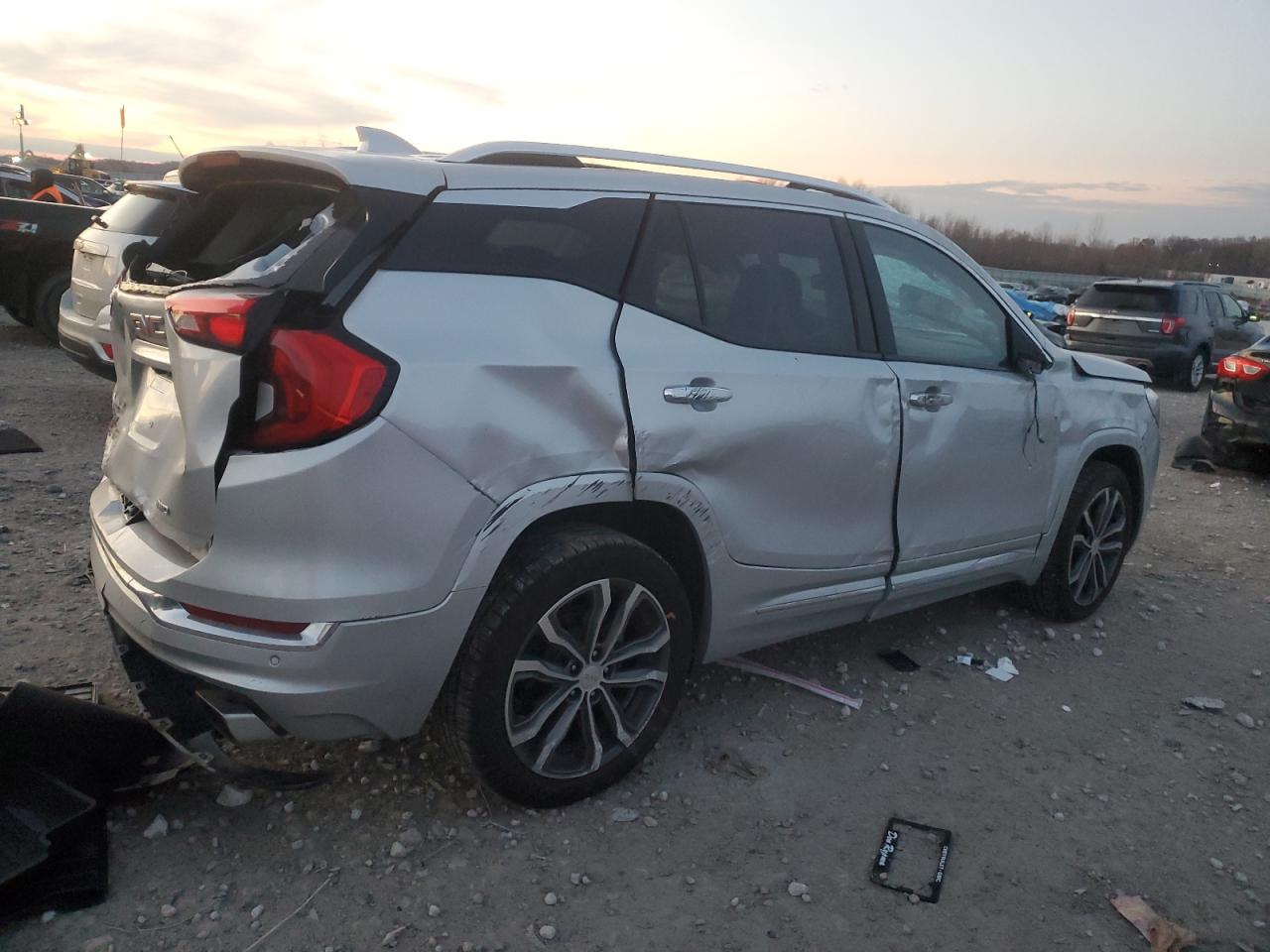 GMC Terrain Denali Image 7