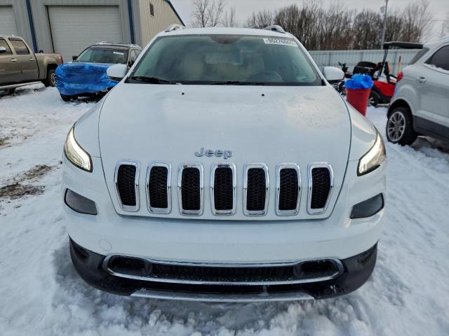 Jeep Grand Cherokee Latitude Image 3