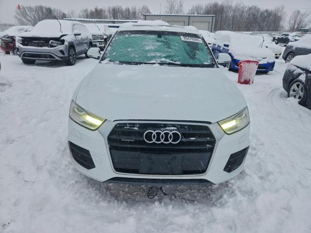 Audi Q3 Premium Plus Image 10