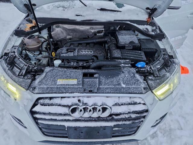 Audi Q3 Premium Plus Image 12