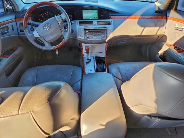 Toyota Avalon Xl Image 9