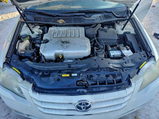 Toyota Avalon Xl Image 8