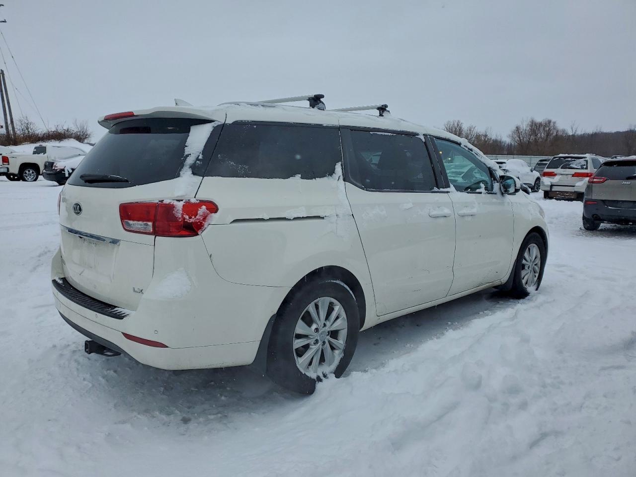 Kia Sedona Lx Image 12