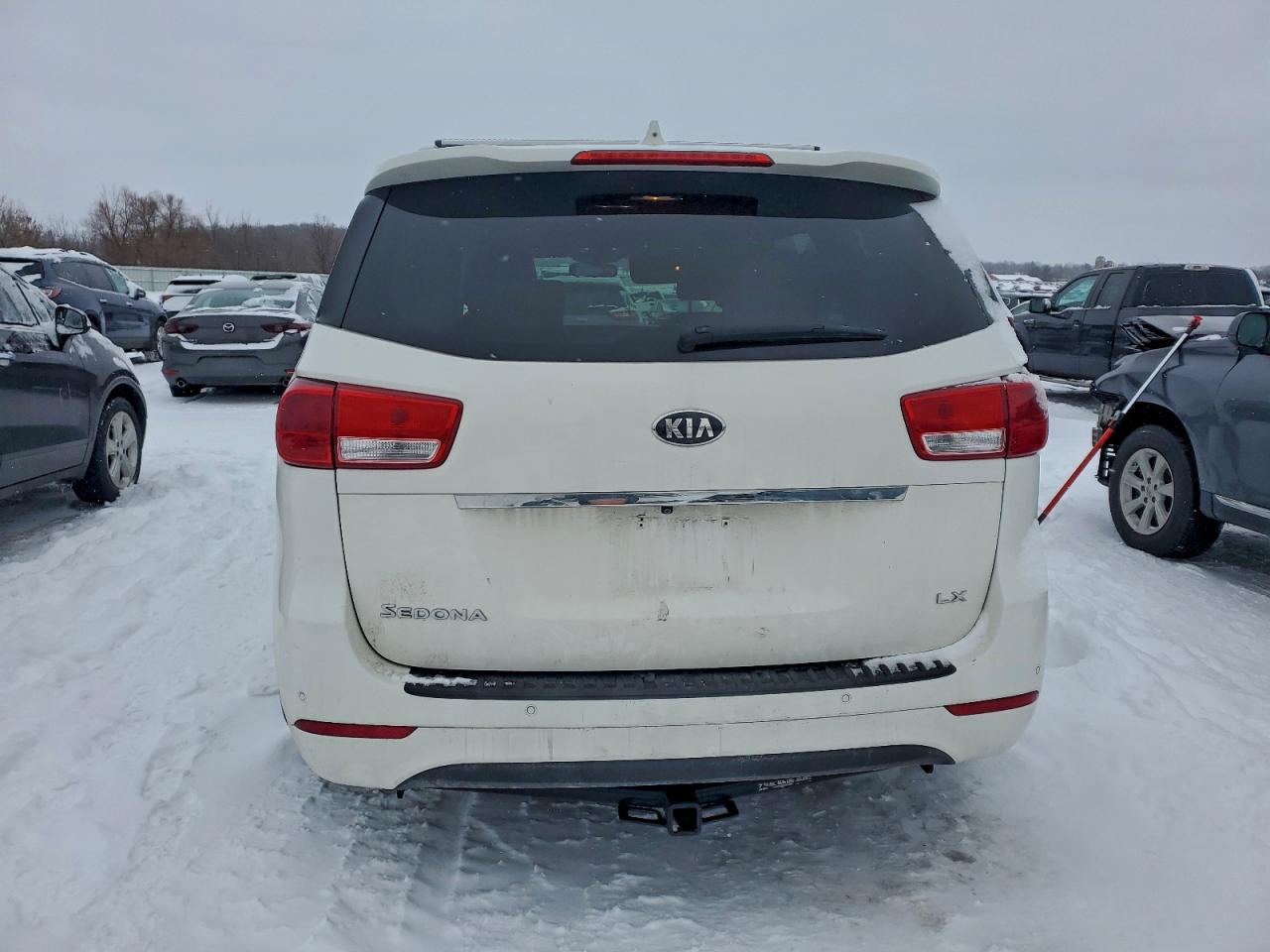Kia Sedona Lx Image 13