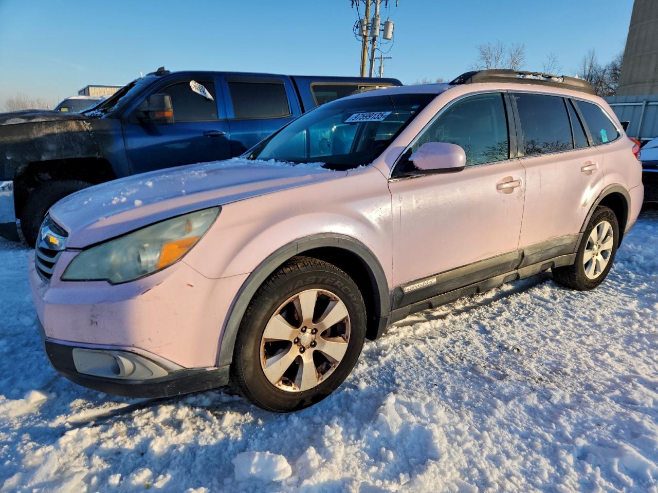 Subaru Outback 2.5i Limited Image 1