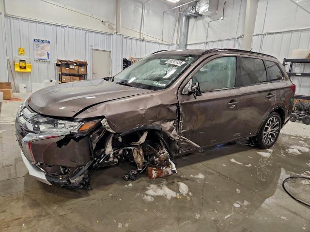  Salvage Mitsubishi Outlander
