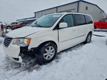  Salvage Chrysler Minivan