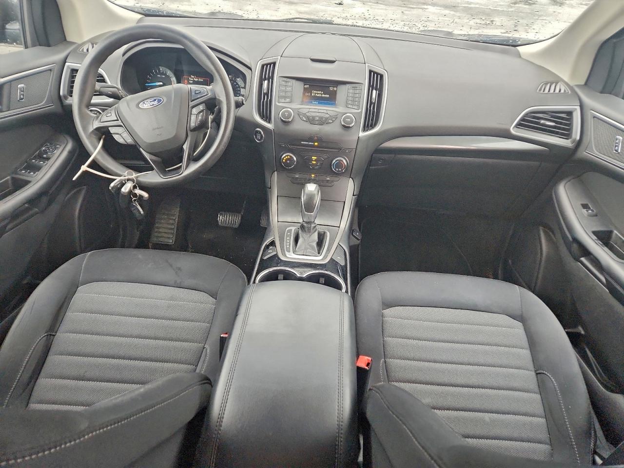 Ford Edge Se Image 11