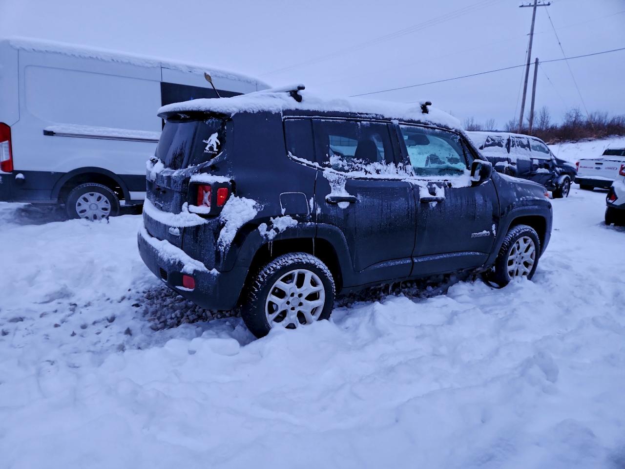 Jeep Renegade Latitude Image 2