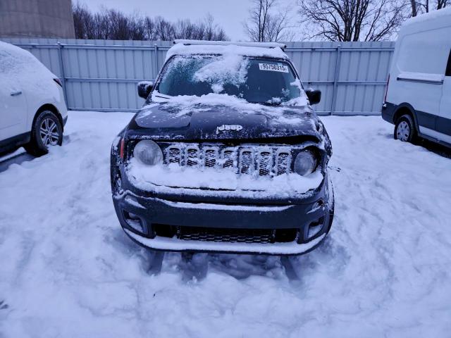 Jeep Renegade Latitude Image 4