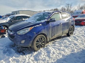  Salvage Hyundai TUCSON