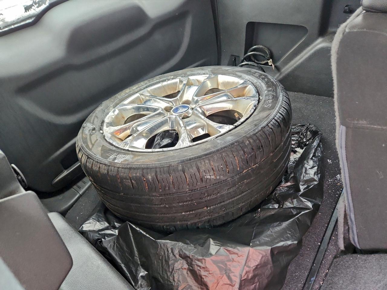 Ford Escape Se Image 2