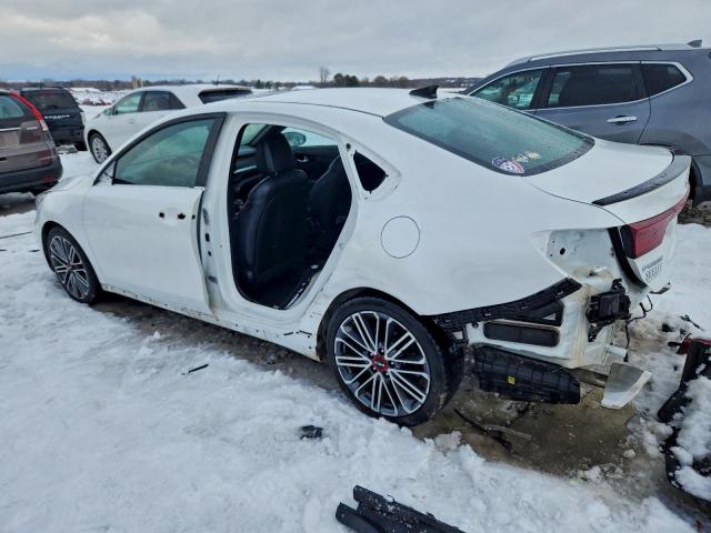 Kia Forte Gt Image 4