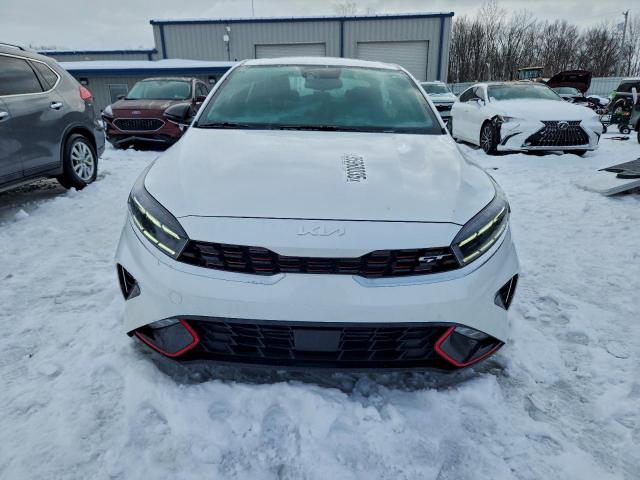 Kia Forte Gt Image 5