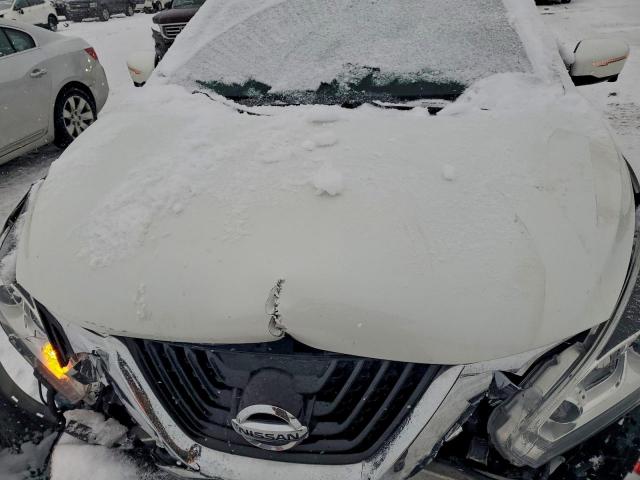 Nissan Murano S Image 7