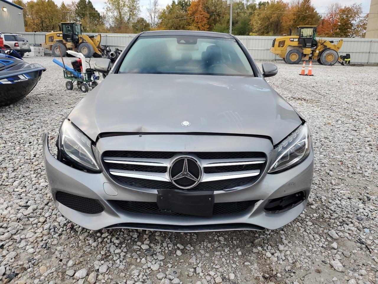 Mercedes-Benz C-Class 300 4matic Image 11