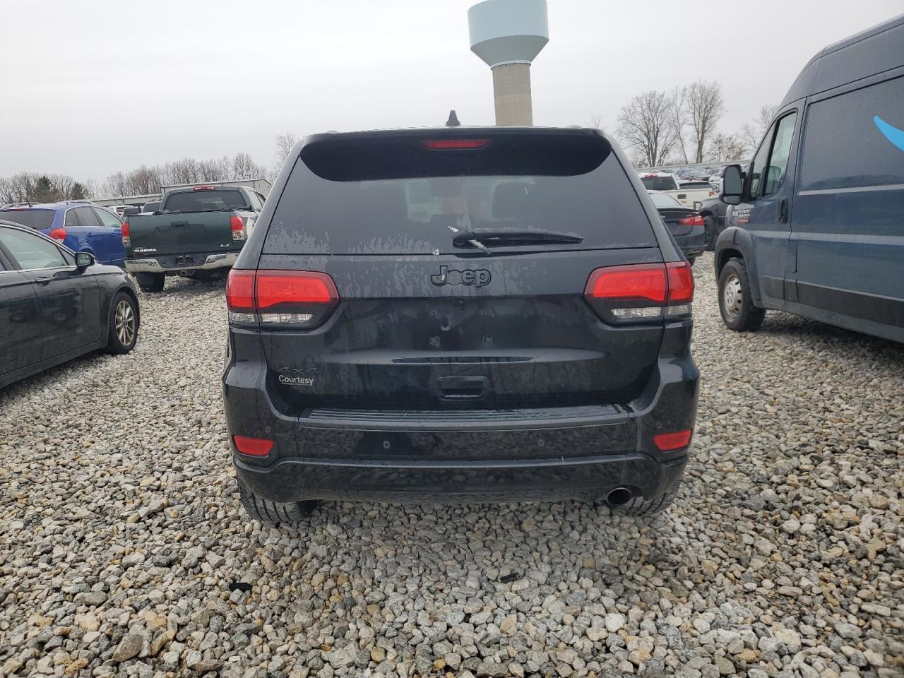 Jeep Grand Cherokee Laredo Image 5