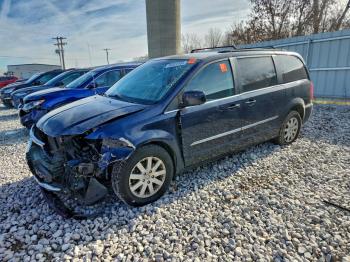  Salvage Chrysler Minivan