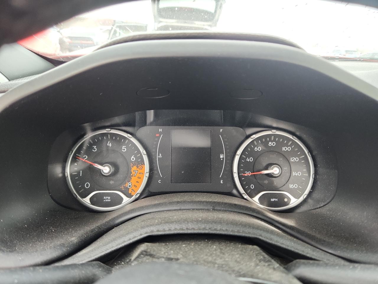 Jeep Renegade Latitude Image 6