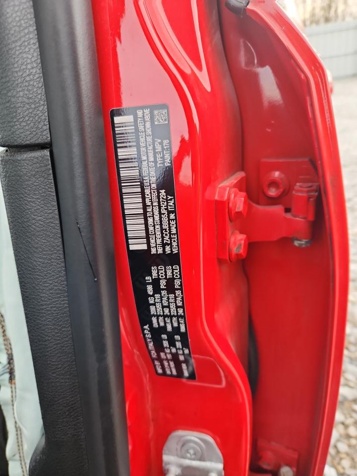 Jeep Renegade Latitude Image 2