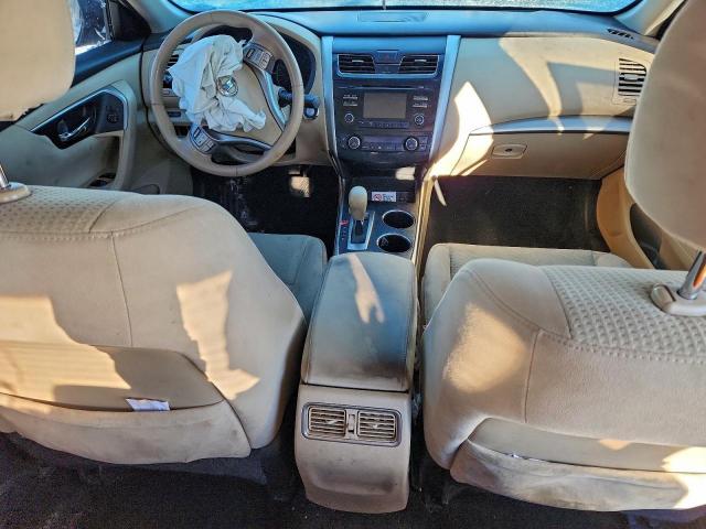 Nissan Altima 2.5 Image 7