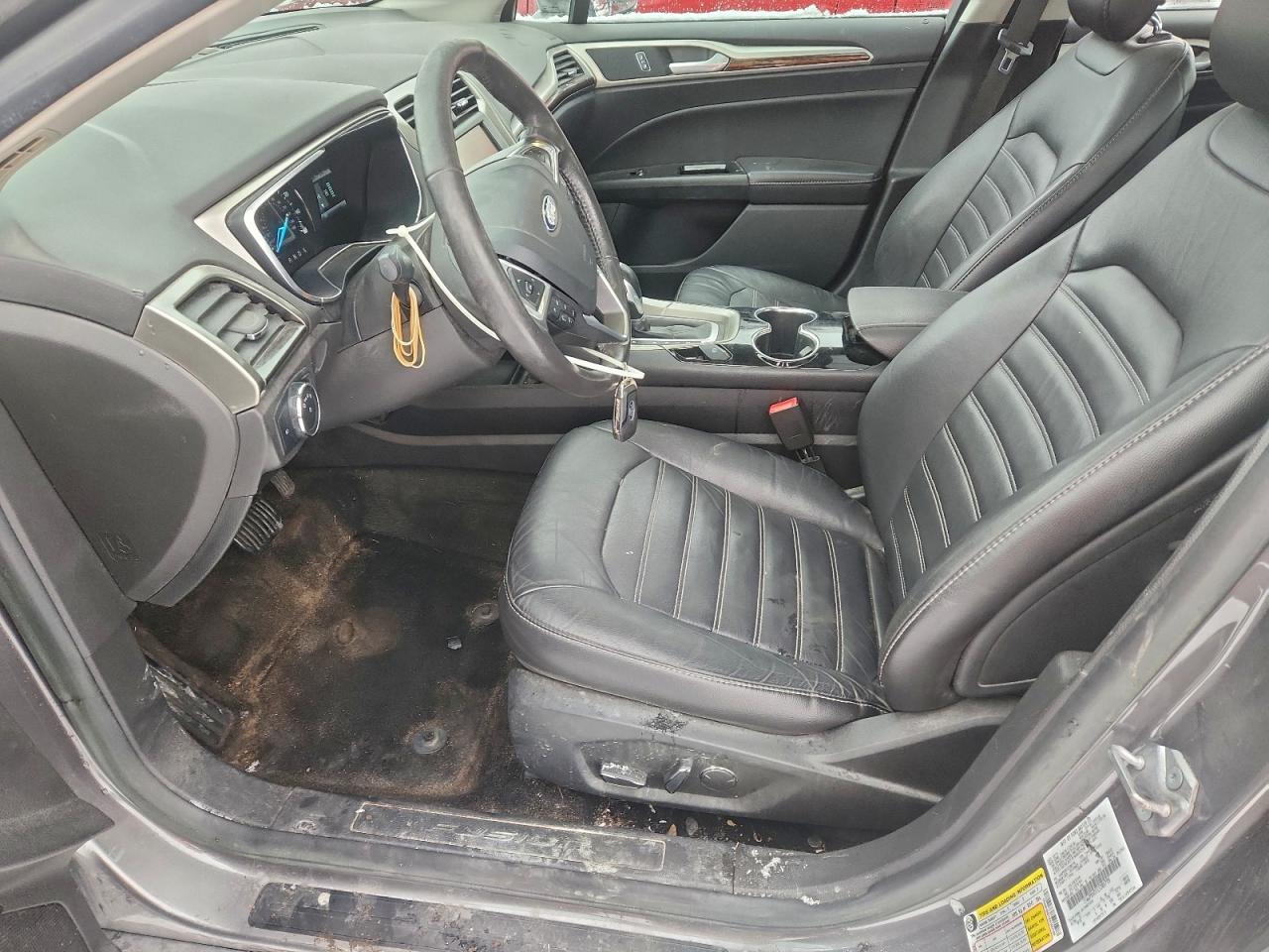 Ford Fusion Se Image 4