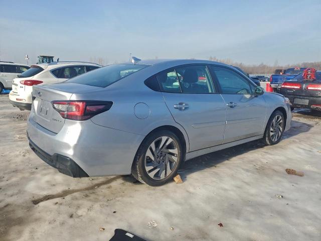 Subaru Legacy Limited Image 7