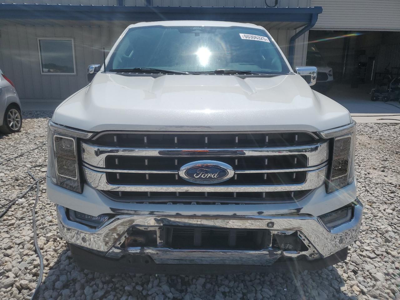Ford F-150 Supercrew Image 4