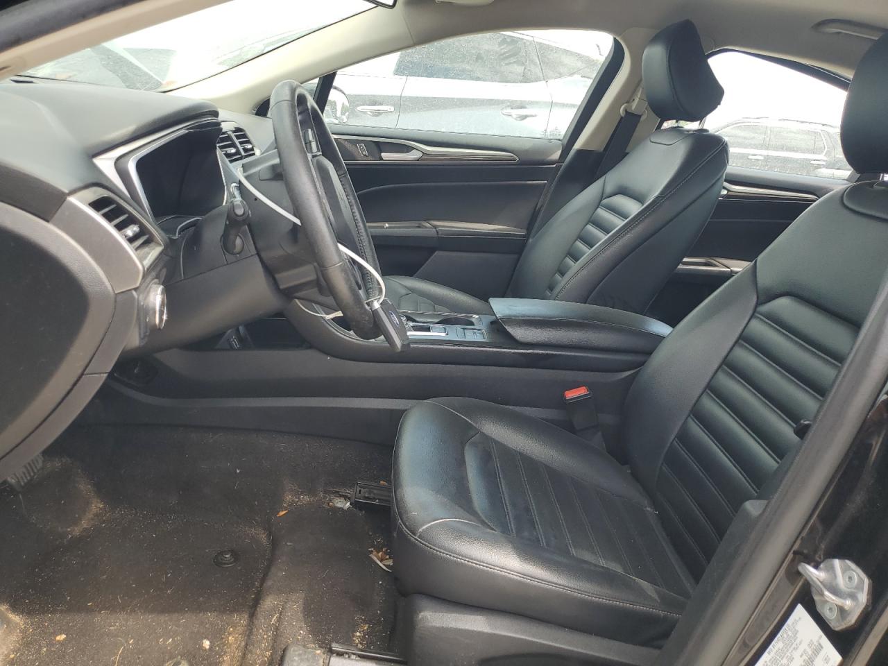 Ford Fusion Sel Image 2